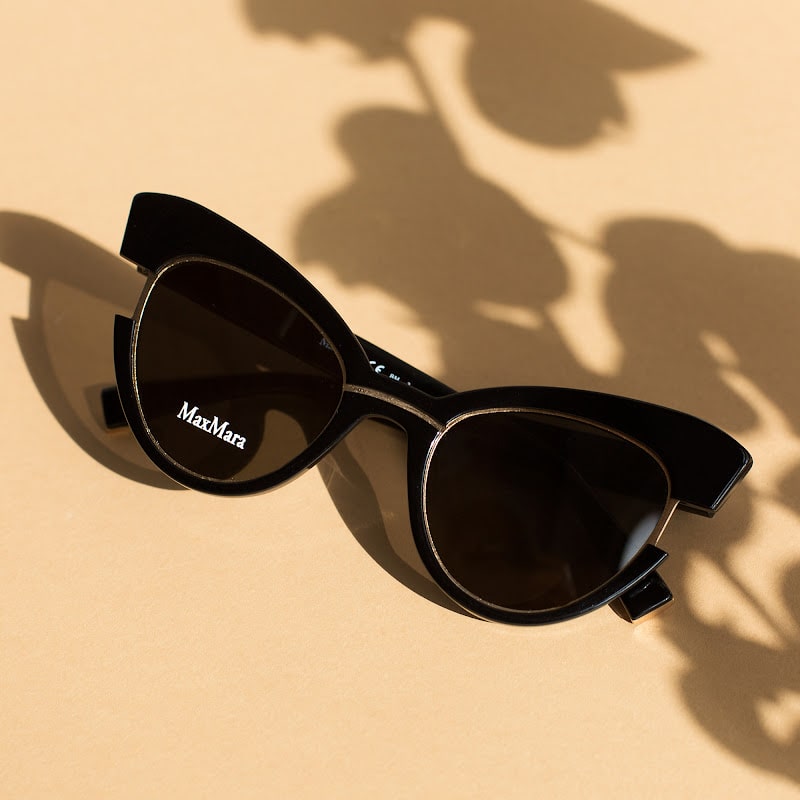 Очки черные MaxMara