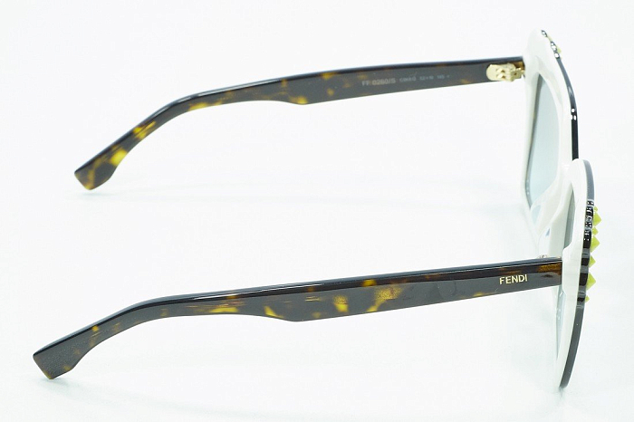 Солнцезащитные очки -  Fendi 0260/S-C9K (+) - 2